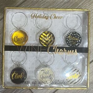 Gold and Black WineCharm Set